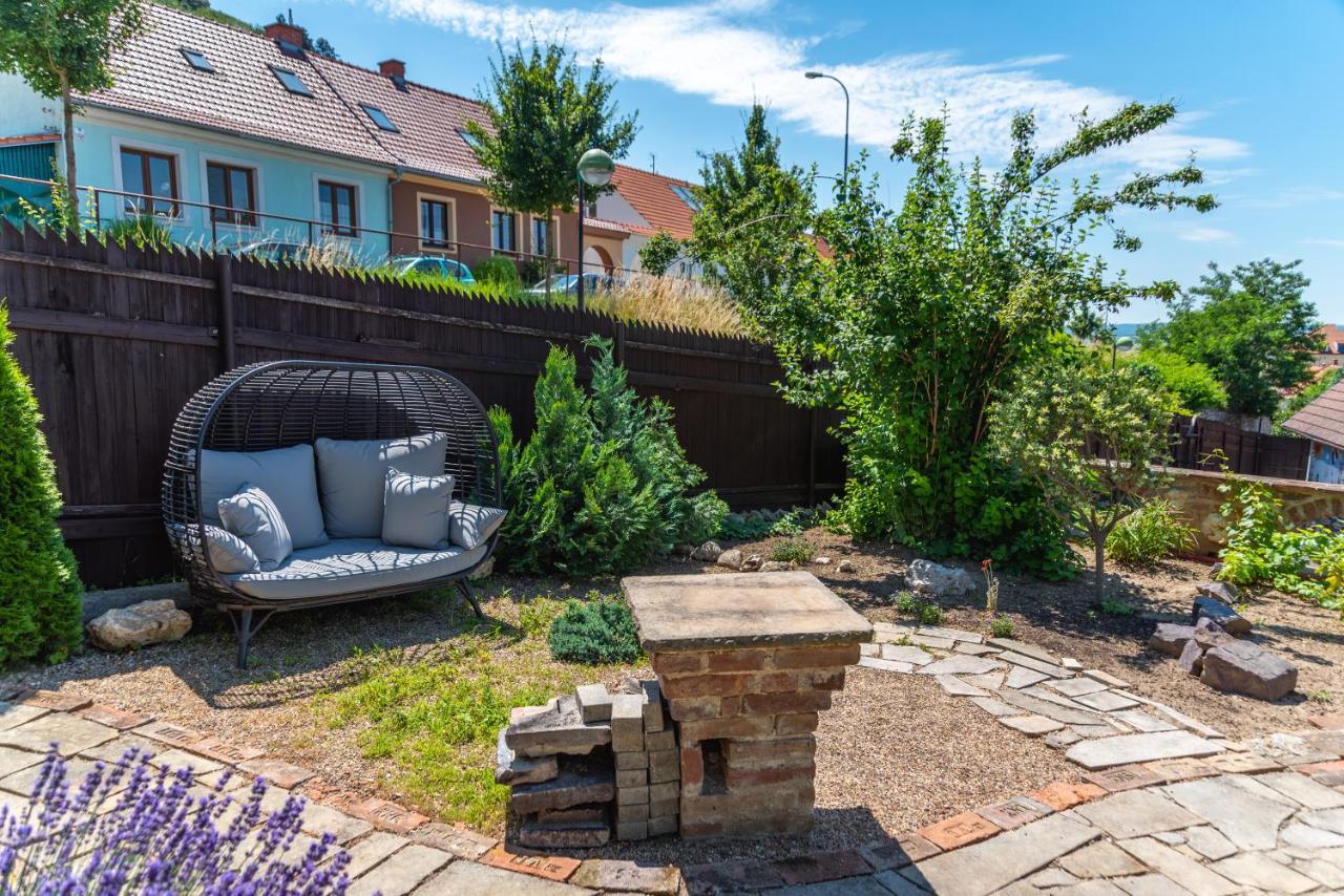 Mikulov - Inn - Hotel S Vinnym Sklepem Venuse Ngoại thất bức ảnh