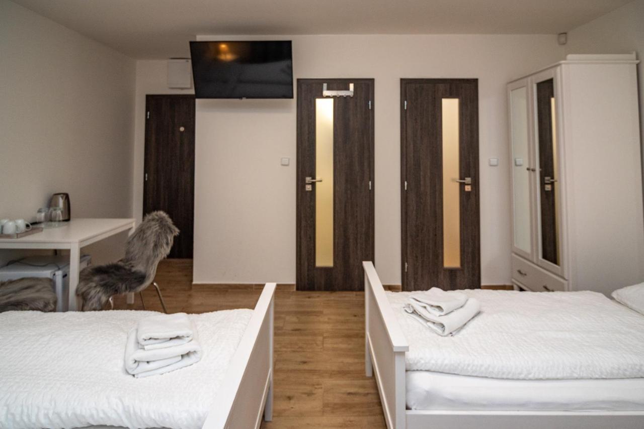 Mikulov - Inn - Hotel S Vinnym Sklepem Venuse Ngoại thất bức ảnh